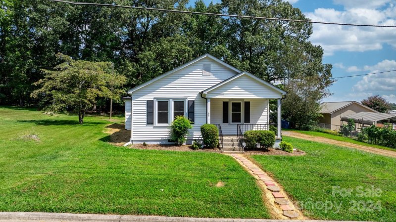 Property image 5 at 517 24th Street, Hickory, NC 28602
