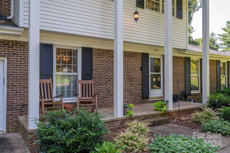 Property image 3 at 530 Deerwood Drive, Gastonia, NC 28054
