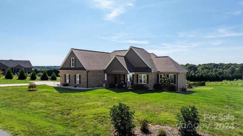 Property image 3 at 2261 Eva Court, Lincolnton, NC 28092