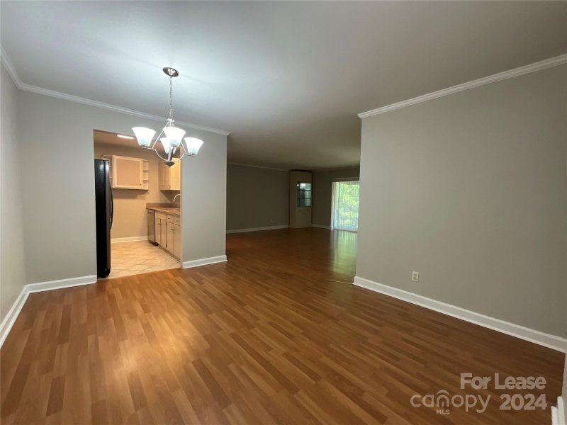 Property image 3 at 1323 Queens Road, Charlotte, NC 28207