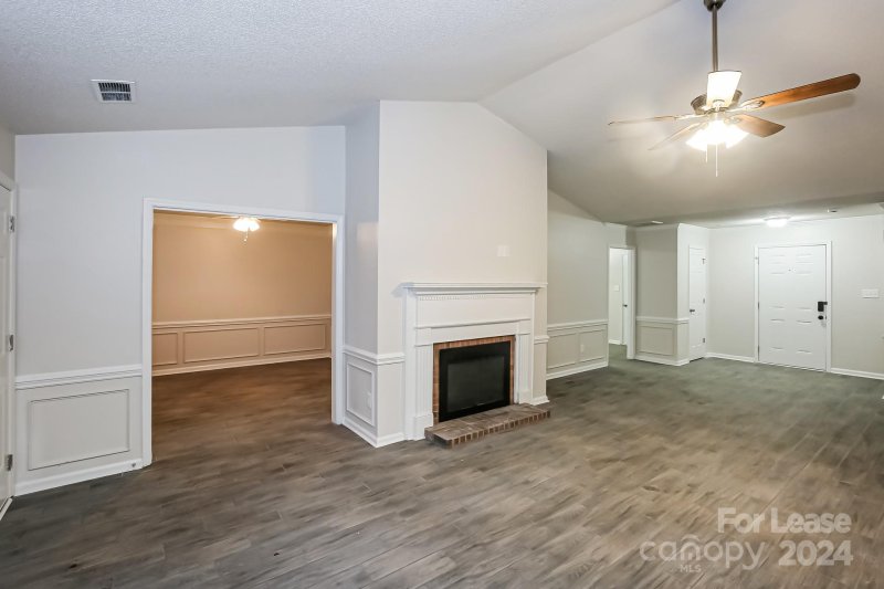 Property image 5 at 3330 Crescent Knoll Drive, Matthews, NC 28105