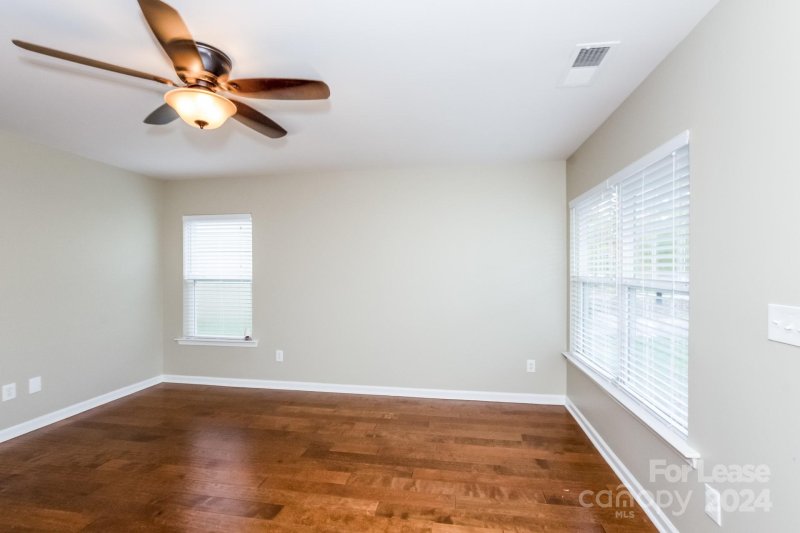 Property image 3 at 10307 Hugue Way, Charlotte, NC 28214