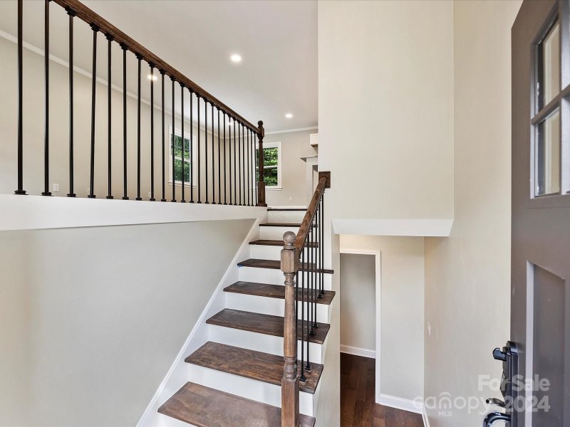 Property image 2 at 7125 Ludwig Drive, Charlotte, NC 28215