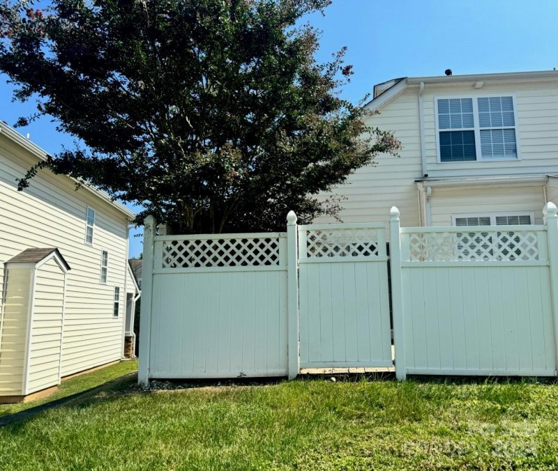 Property image 3 at 215 Dawn Mist Lane, Fort Mill, SC 29708