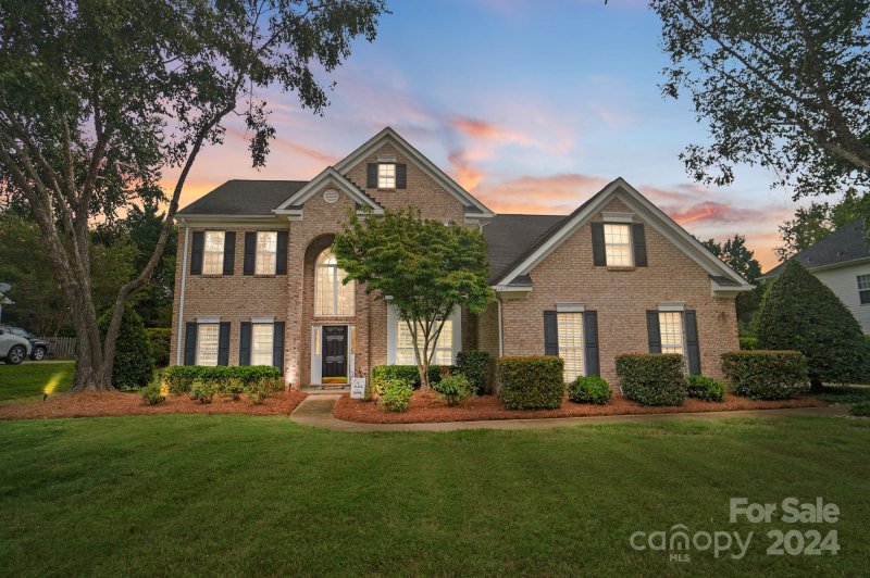 Property image 2 at 1215 Applegate Parkway, Waxhaw, NC 28173