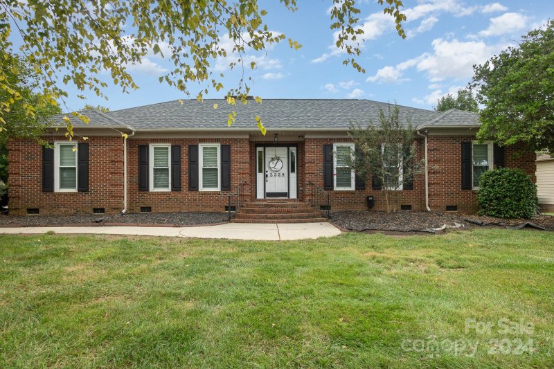 Property image 2 at 2229 Jon Chris Drive, Harrisburg, NC 28075