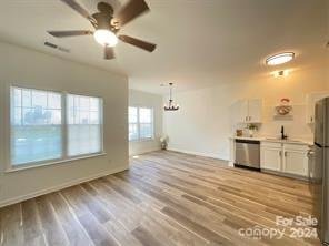 Property image 5 at 2123 Lennox Square Road, Charlotte, NC 28210