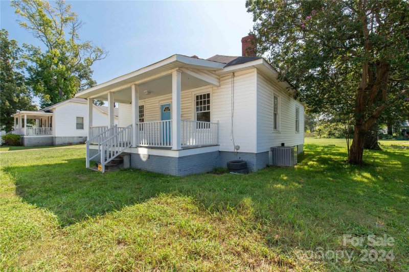 Property image 2 at 104 Ross Cannon Street, York, SC 29745