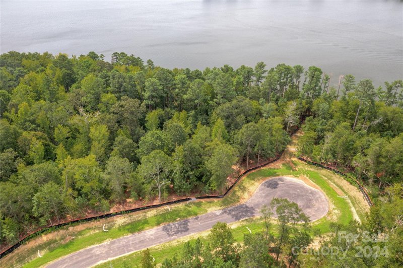 Property image 2 at 1007 Kingbird Lane, Clover, SC 29710