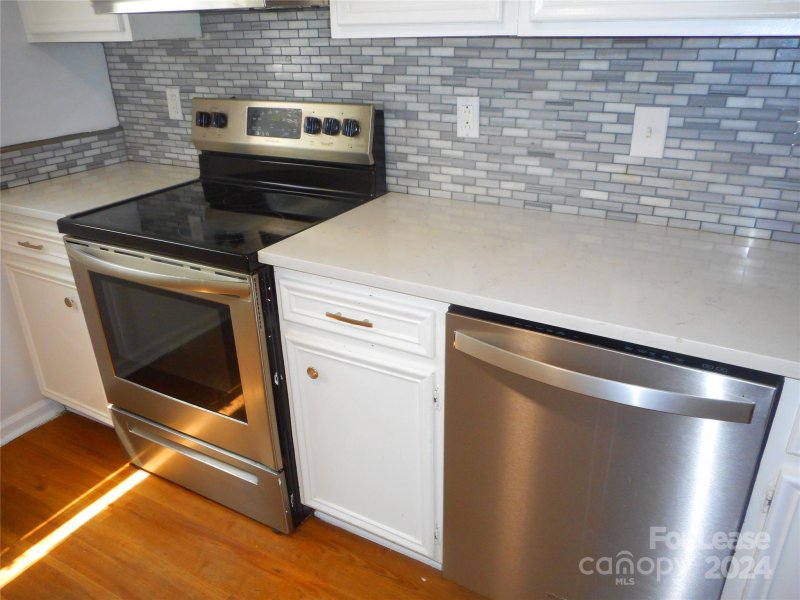 Property image 5 at 10921 Hunter Trail Lane, Charlotte, NC 28226