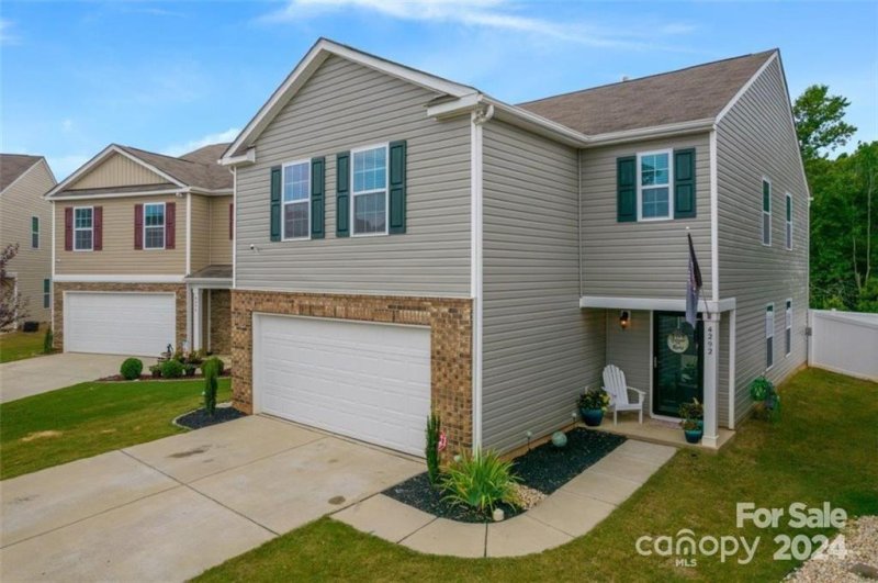 Property image 2 at 4292 Long Arrow Drive, Concord, NC 28025