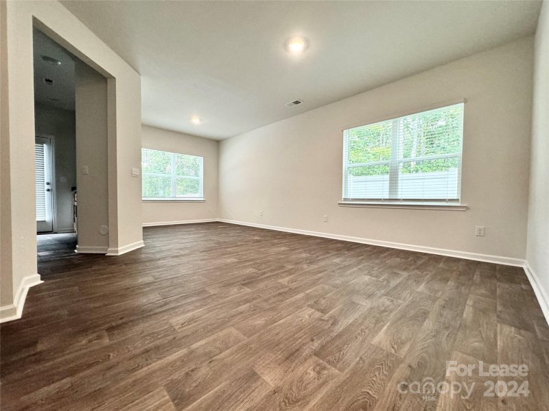 Property image 4 at 9008 Lowfalls Lane, Charlotte, NC 28216