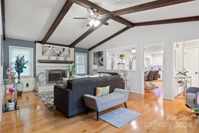 Property image 5 at 3940 Shakespeare Drive, Hickory, NC 28601