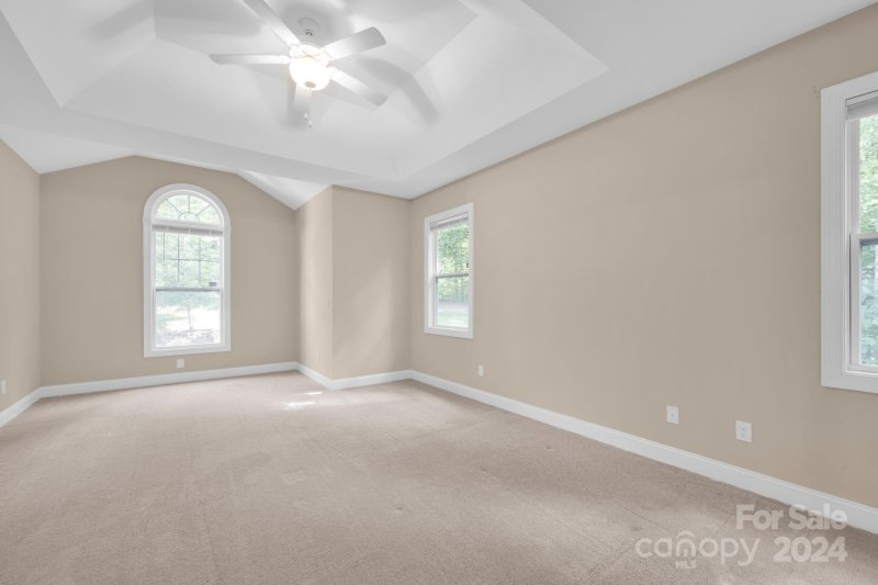 Property image 5 at 165 Autumn Grove Lane, Mooresville, NC 28115