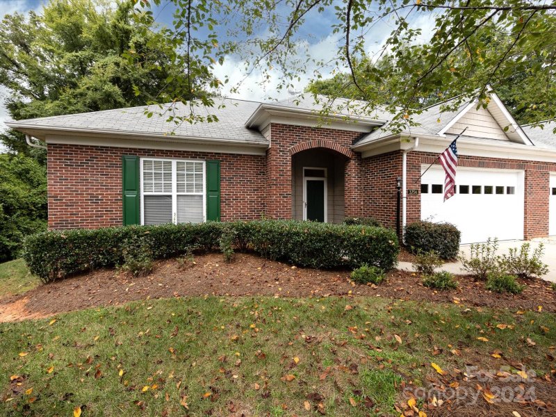 Property image 4 at 3754 Oak View Court, Matthews, NC 28105