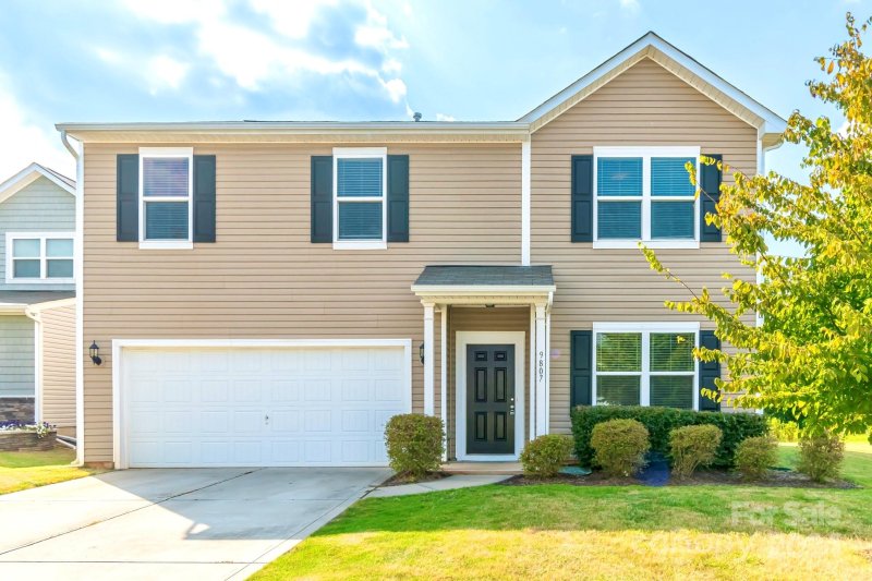 Property image 2 at 9807 Paper Tree Road, Charlotte, NC 28227