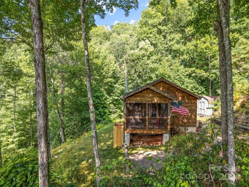 Property image 3 at 85 Screech Owl Circle, Maggie Valley, NC 28751