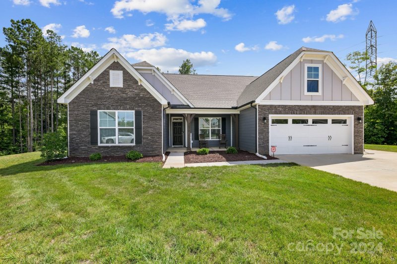 Property image 2 at 3070 Birch Creek Drive, Gastonia, NC 28054