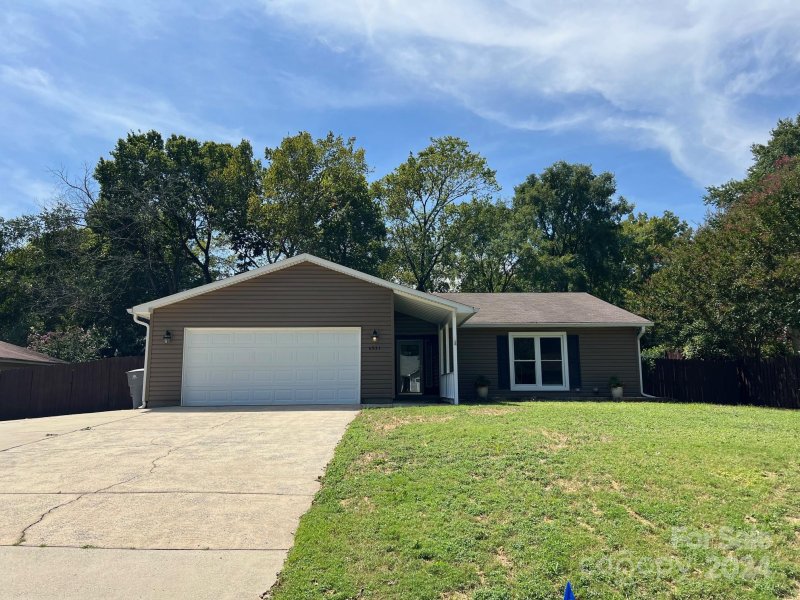 6931 Long Needles Drive