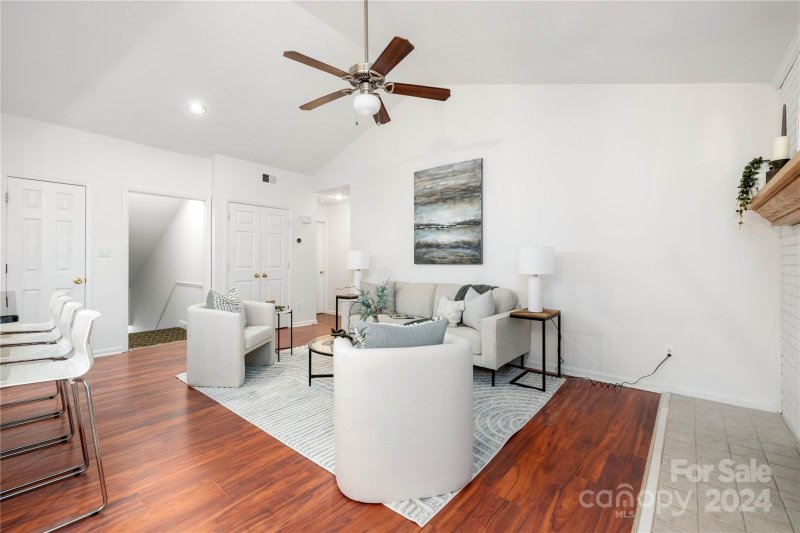 Property image 2 at 9417 S Vicksburg Park Court, Charlotte, NC 28210