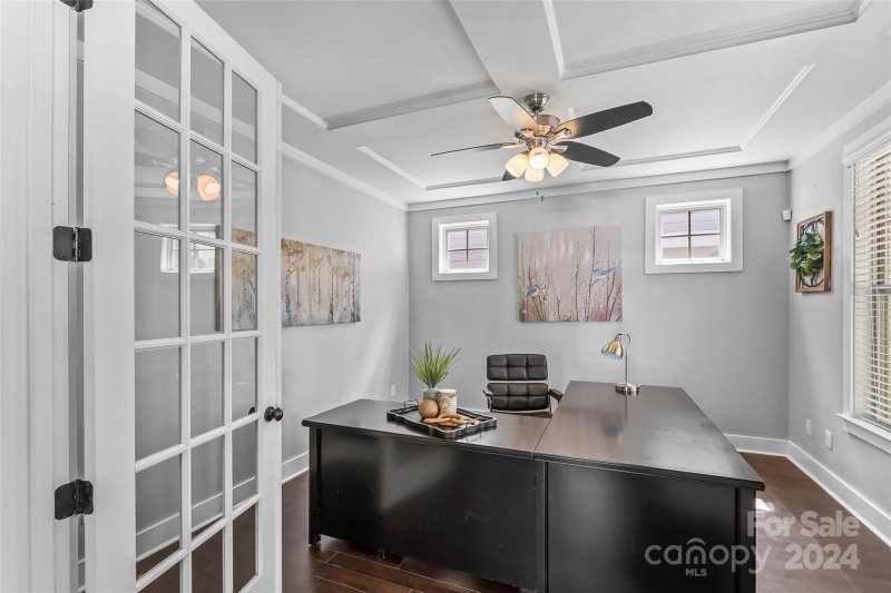 Property image 4 at 2534 Double Oaks Road, Charlotte, NC 28206