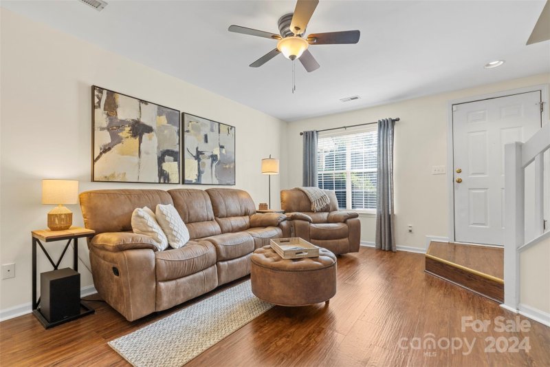 Property image 5 at 5718 Prescott Court, Charlotte, NC 28269