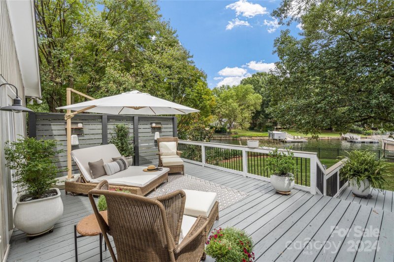 Property image 5 at 18026 Whispering Oaks Drive, Cornelius, NC 28031