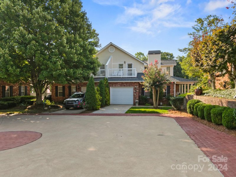 Property image 3 at 644 High Quarry Road, Hendersonville, NC 28791