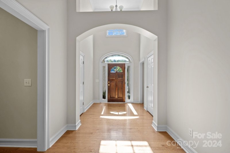 Property image 3 at 7527 Hogans Bluff Lane, Mint Hill, NC 28227