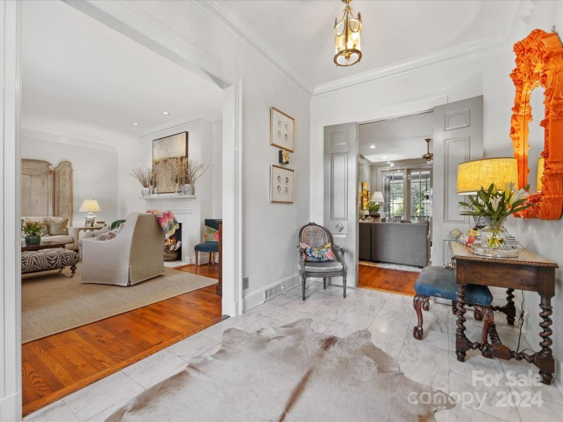 Property image 2 at 2407 Warburton Road, Charlotte, NC 28211