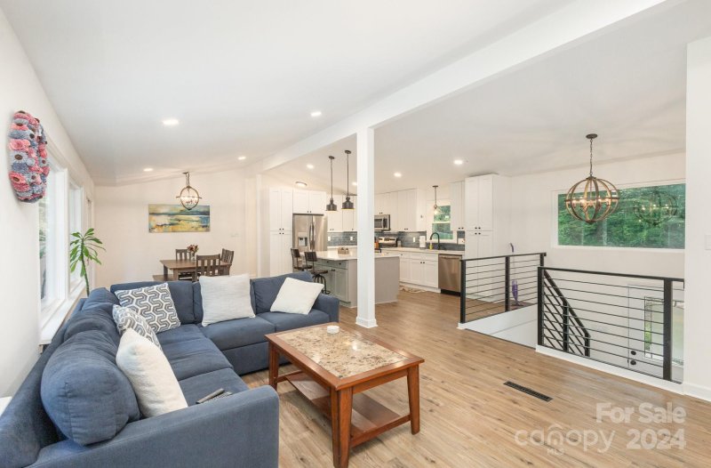 Property image 5 at 10625 Lake Road, Charlotte, NC 28215