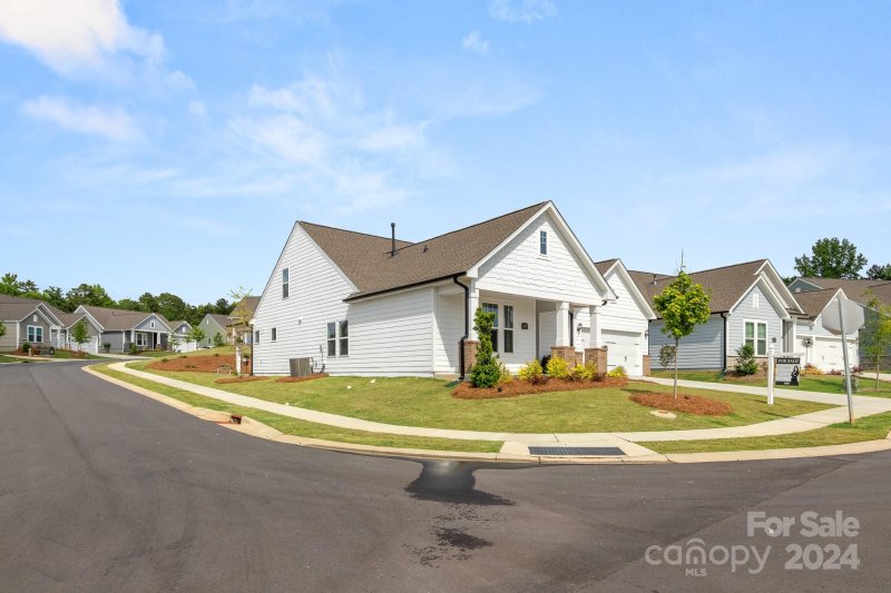 Property image 2 at 5107 Moselle Avenue, Fort Mill, SC 29707