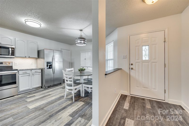 Property image 3 at 1705 Grove Tree Lane, Clover, SC 29710