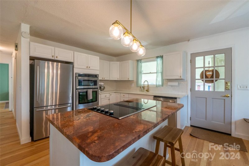 Property image 5 at 21625 Rio Oro Drive, Cornelius, NC 28031