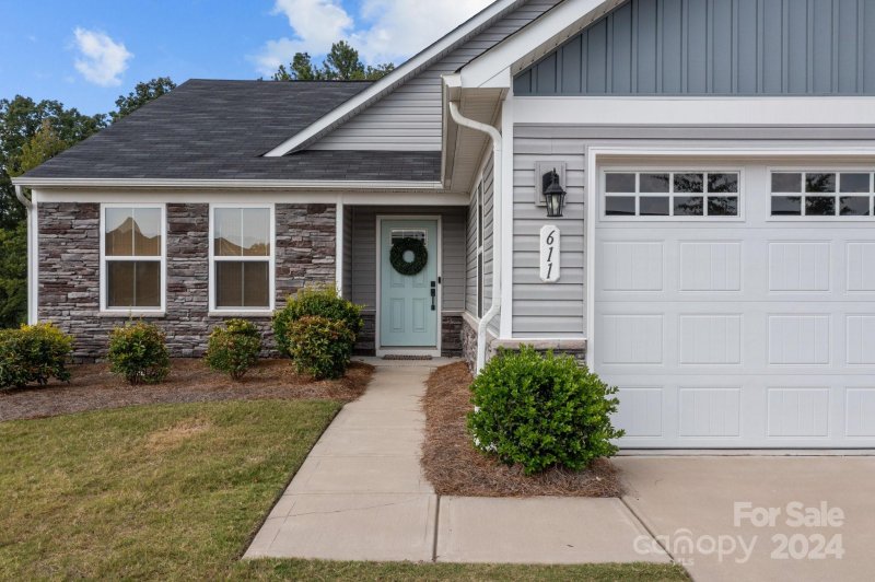 Property image 4 at 611 Nw Holly Grove Court, Concord, NC 28027