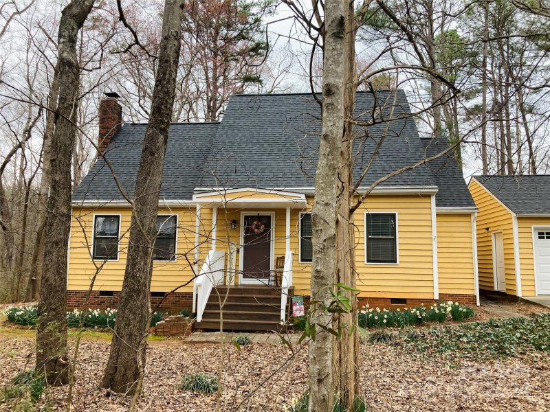 Property image 5 at 1490 Kensington Circle, Newton, NC 28658