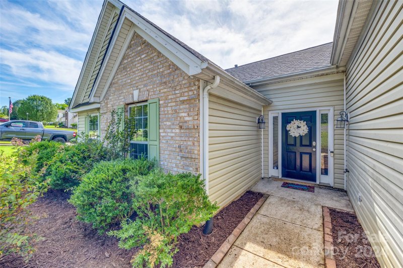 Property image 2 at 1163 Avon Court, Rock Hill, SC 29730