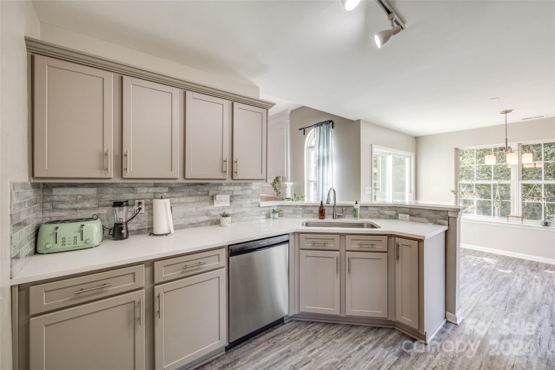 Property image 4 at 1163 Avon Court, Rock Hill, SC 29730