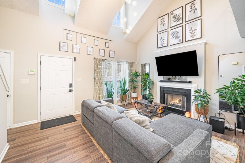 Property image 3 at 4331 Bubbling Brook Court, Charlotte, NC 28278