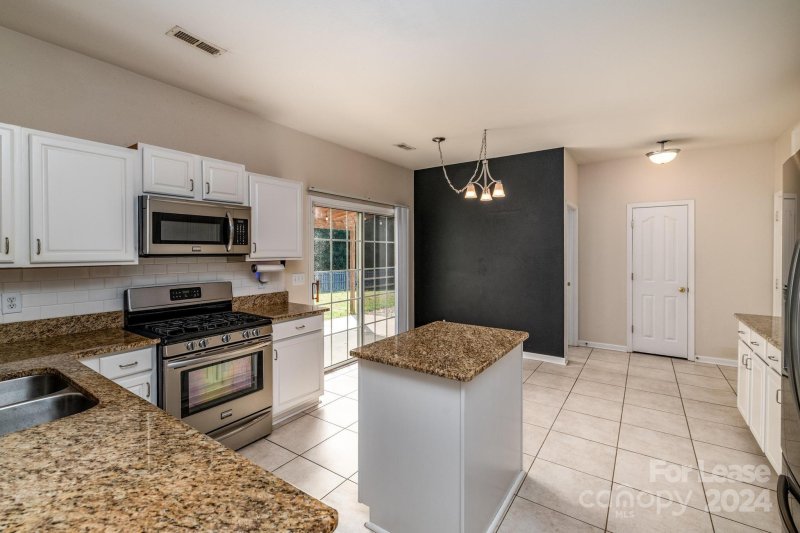 Property image 2 at 13535 Quiet Stream Court, Charlotte, NC 28273