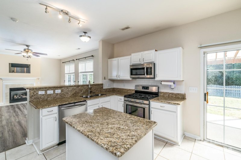 Property image 4 at 13535 Quiet Stream Court, Charlotte, NC 28273
