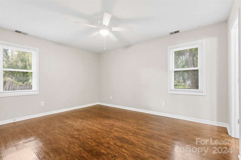 Property image 5 at 7610 King Richard Court, Charlotte, NC 28227