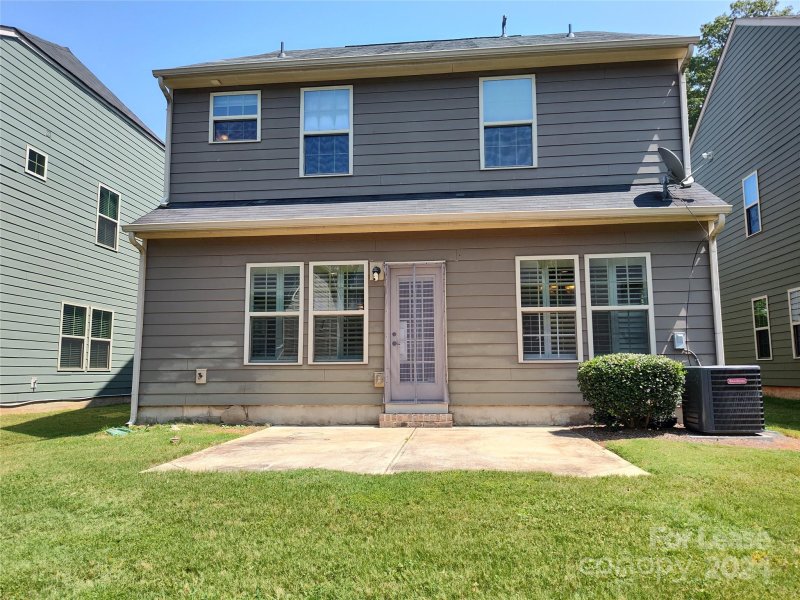 Property image 2 at 2520 Alyssa Lane, Charlotte, NC 28208