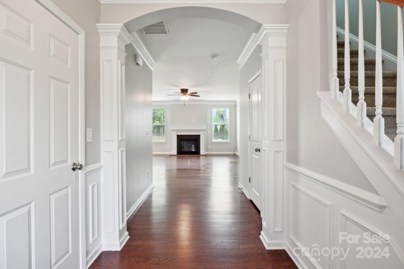 Property image 5 at 726 Centennial Street, Gastonia, NC 28056