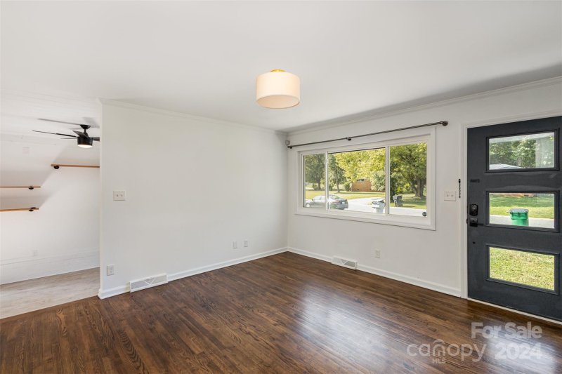 Property image 2 at 4127 Strangford Avenue, Charlotte, NC 28215