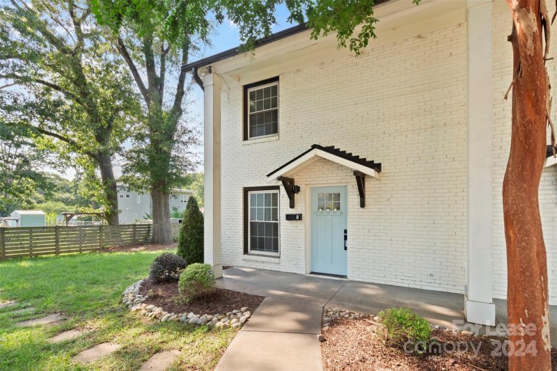 Property image 2 at 312 2 Coxe Avenue, Charlotte, NC 28208