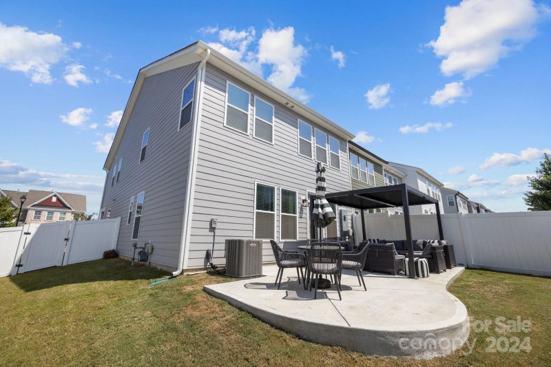 Property image 2 at 320 Embers Lane, Clover, SC 29710