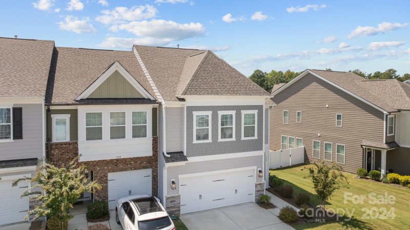 Property image 5 at 320 Embers Lane, Clover, SC 29710
