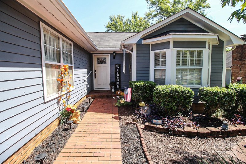 Property image 5 at 2904 Misty Plum Court, Fort Mill, SC 29715