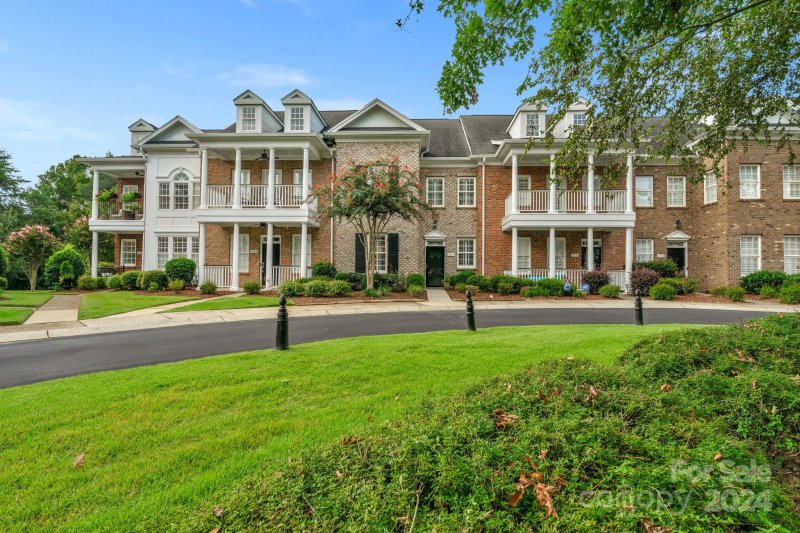 Property image 4 at 8340 Indigo Row, Charlotte, NC 28277